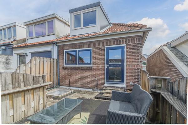 Medium property photo - Tolstraat 2B, 2405 VR Alphen aan den Rijn